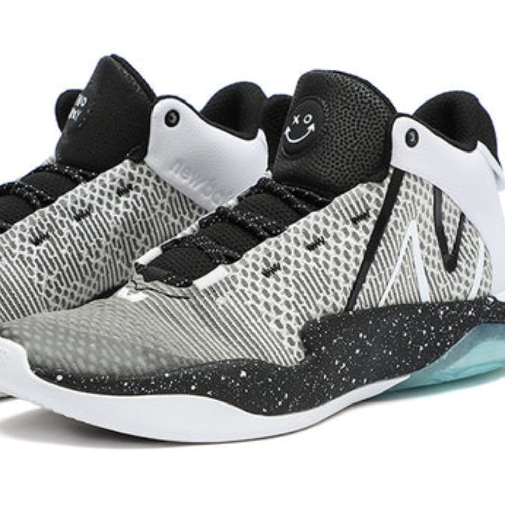 New Balance Two WXY V2 White Black Basketball Shoes Size 10 Kawhi